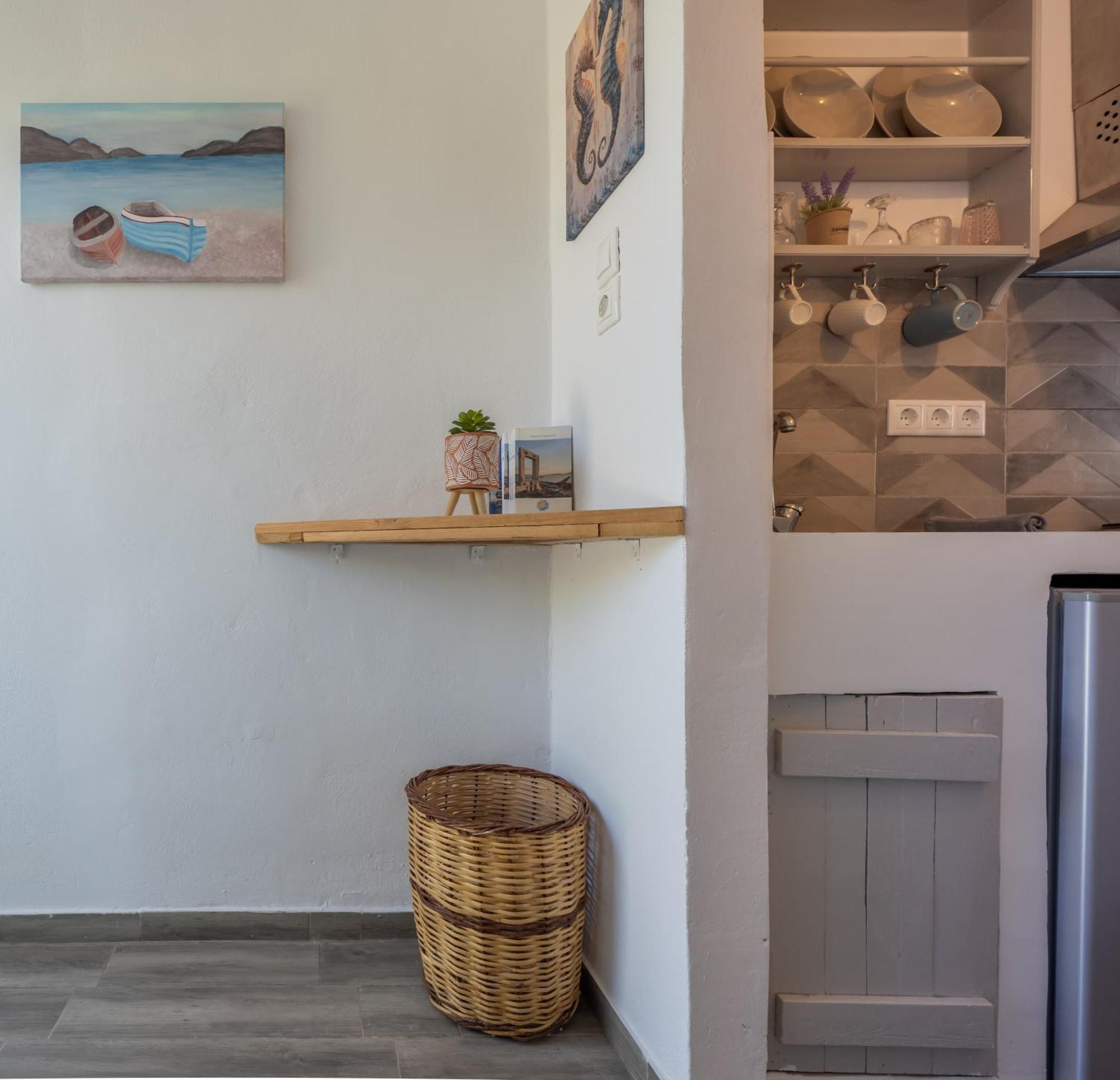 Perivoli 3-Chora Apartman Angídia Kültér fotó